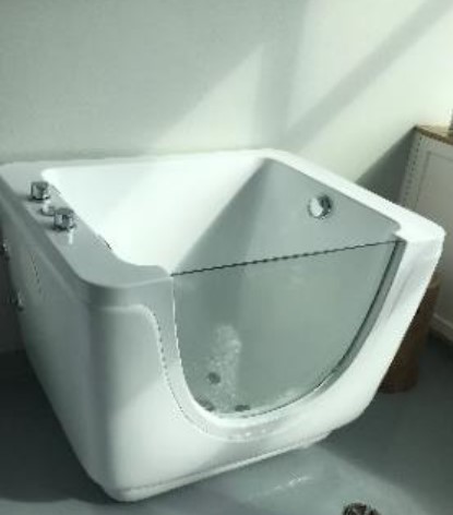 white hydrotherapy tab with glass door